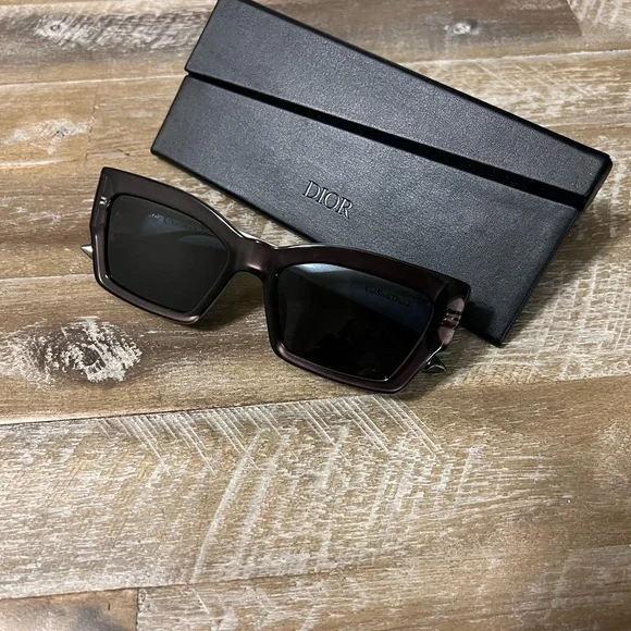 Dior Cat Style2 Sunglasses display picture 1